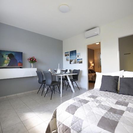 Scenic Holiday Home In Bibinje Near Sea Екстер'єр фото