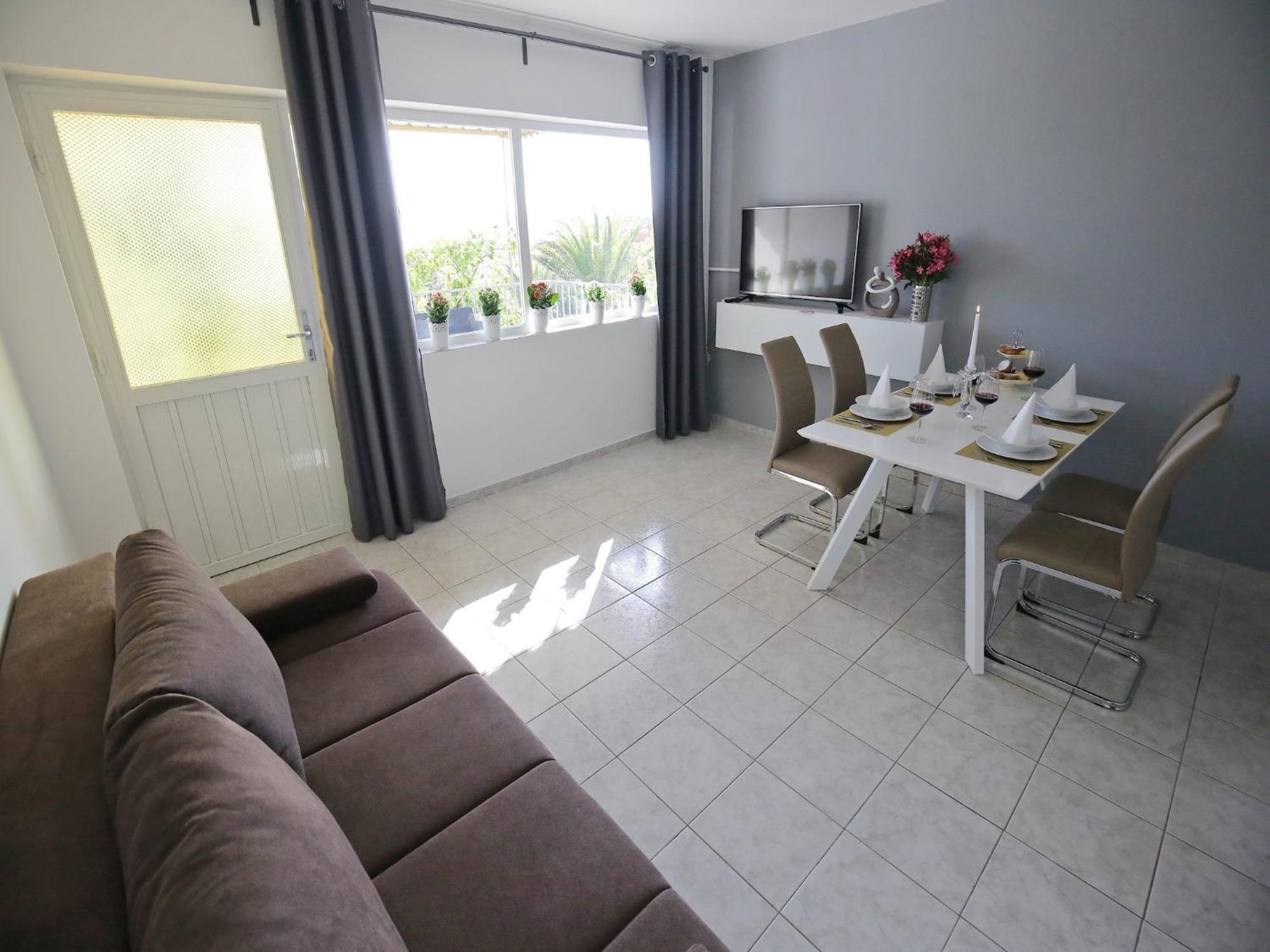 Scenic Holiday Home In Bibinje Near Sea Екстер'єр фото