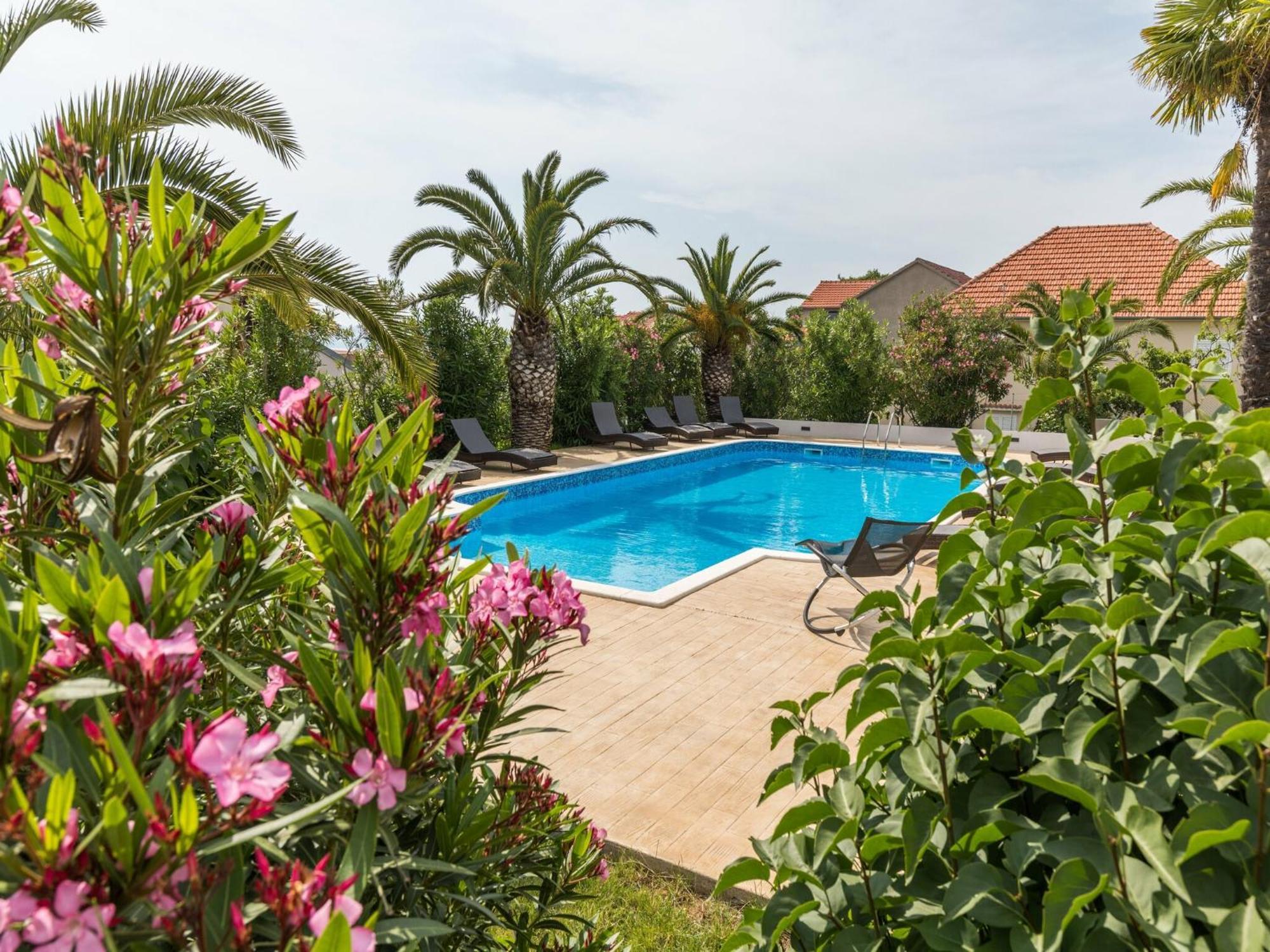 Scenic Holiday Home In Bibinje Near Sea Екстер'єр фото