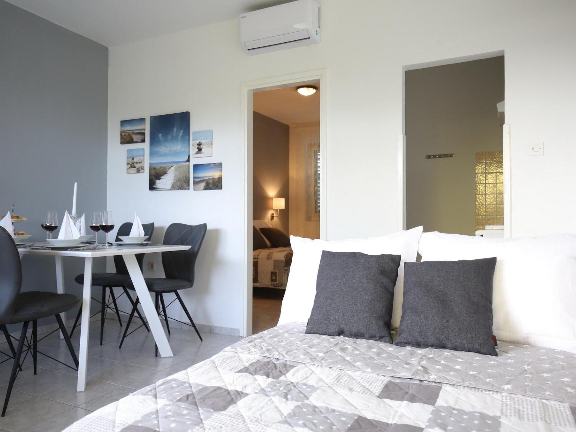 Scenic Holiday Home In Bibinje Near Sea Екстер'єр фото