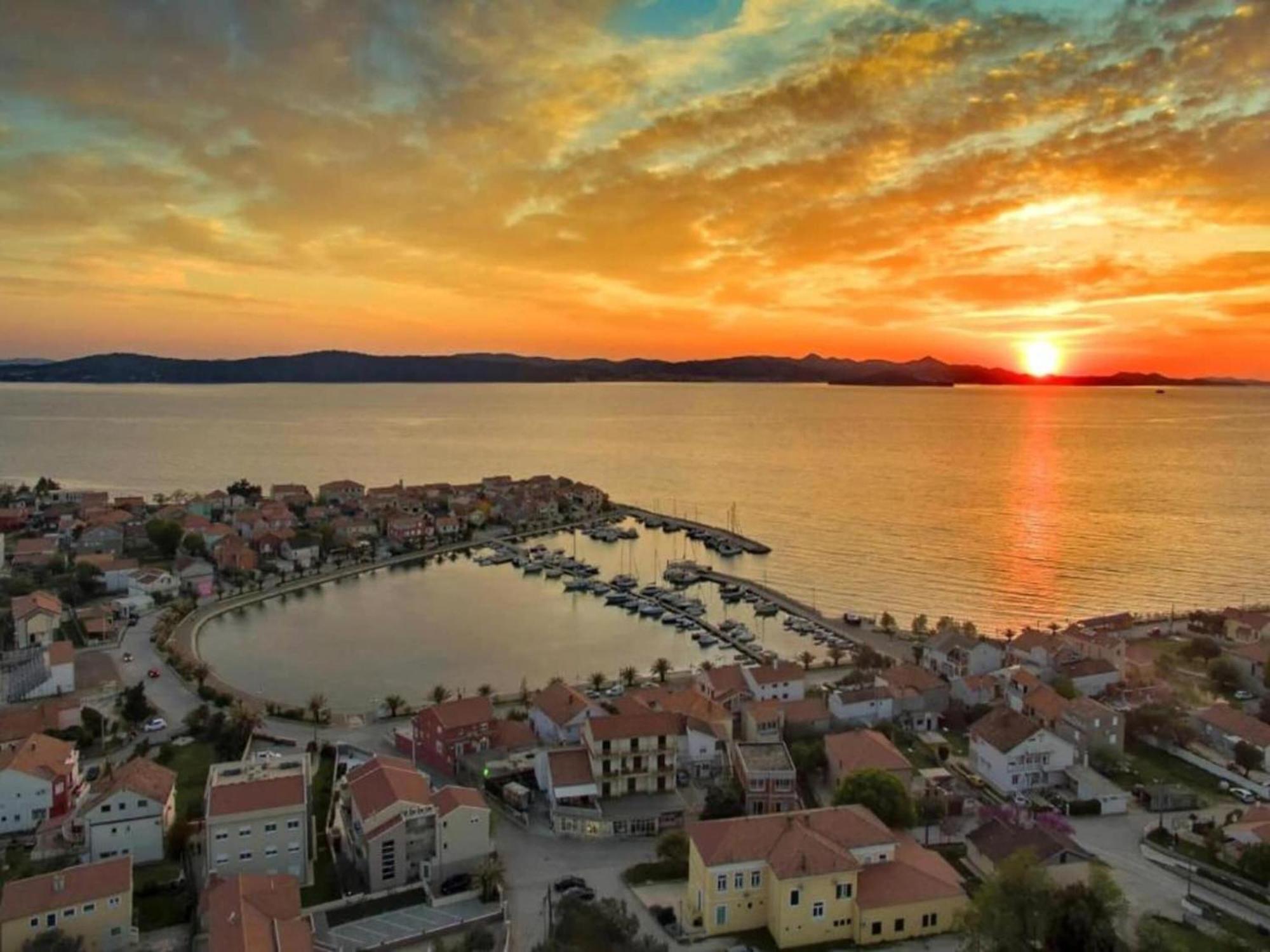 Scenic Holiday Home In Bibinje Near Sea Екстер'єр фото