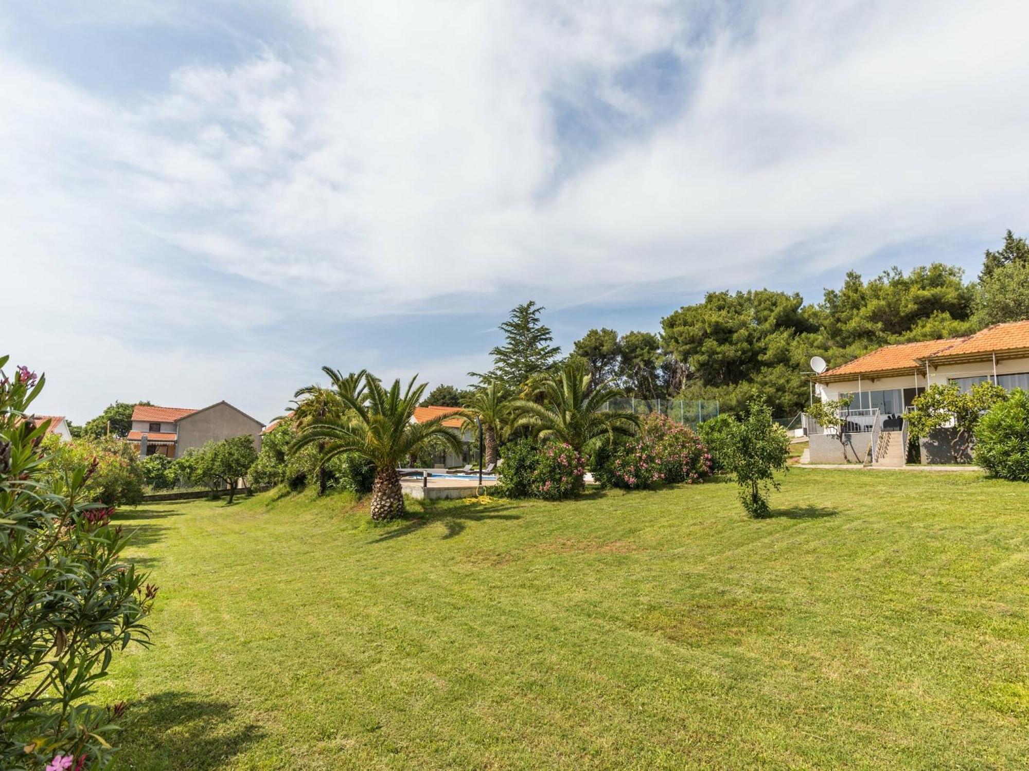 Scenic Holiday Home In Bibinje Near Sea Екстер'єр фото