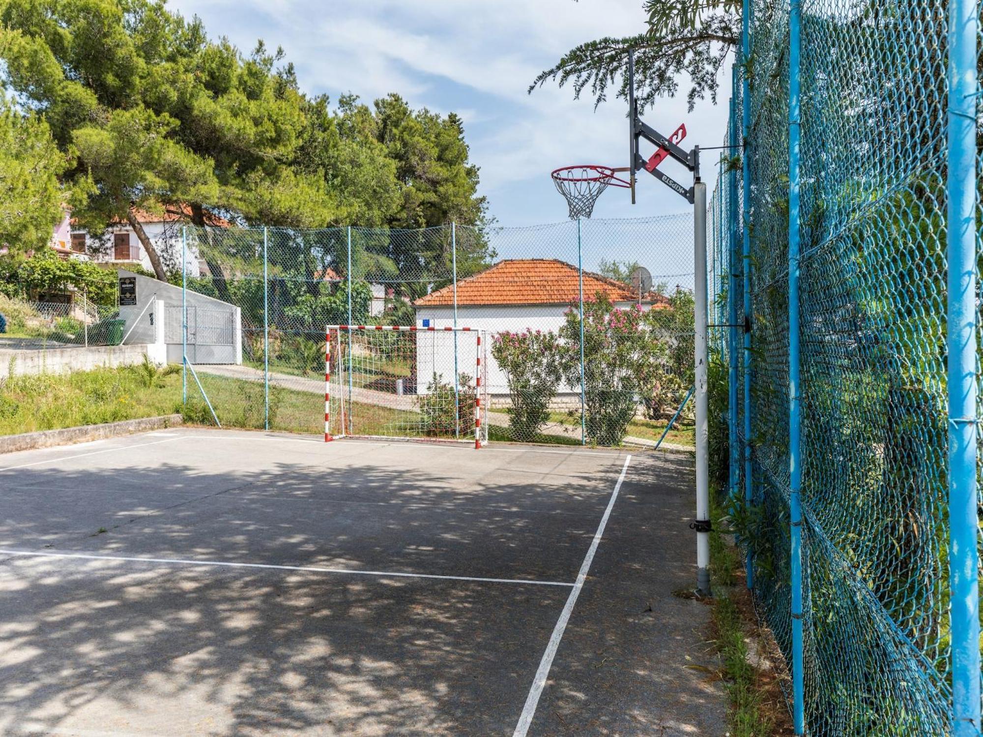 Scenic Holiday Home In Bibinje Near Sea Екстер'єр фото